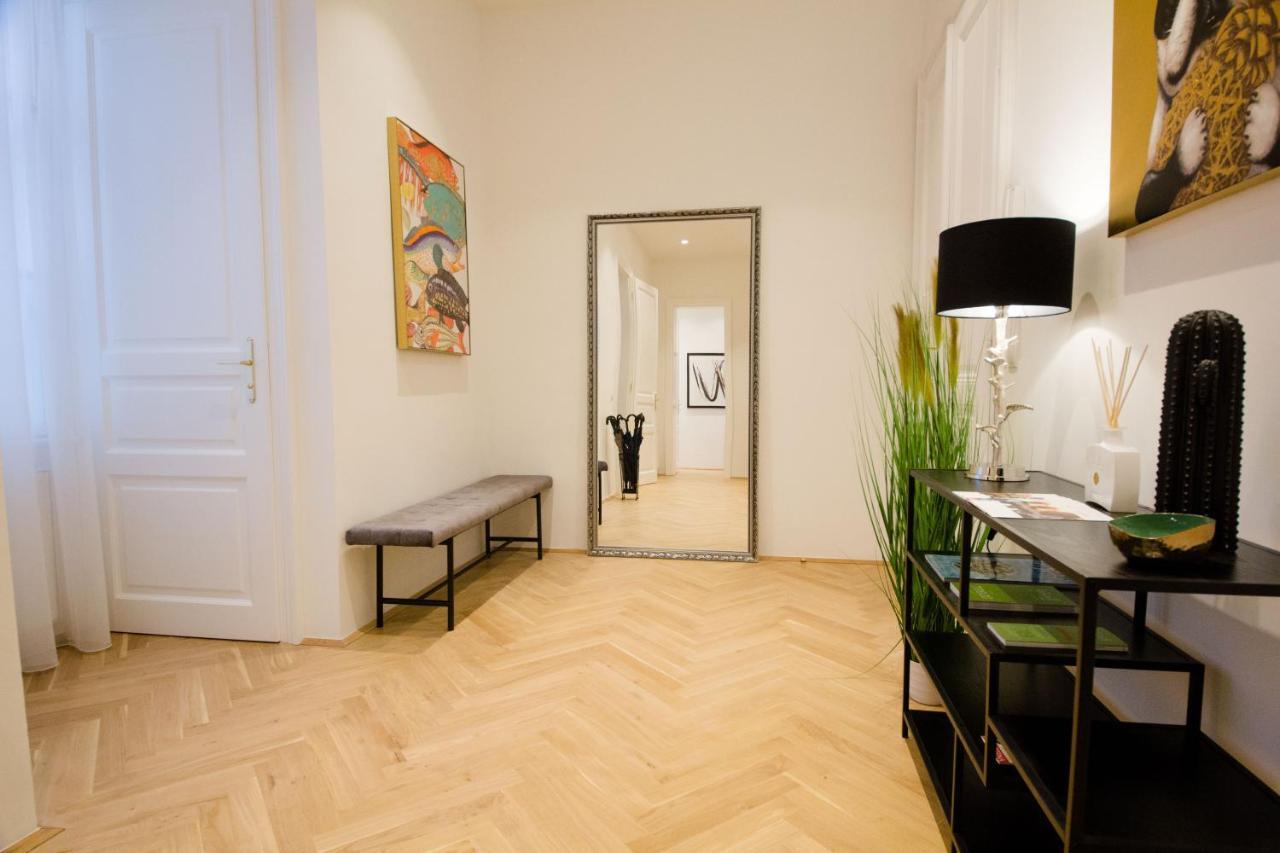 Studio Apartments Opera - Mai'S Apartments Wien Ngoại thất bức ảnh