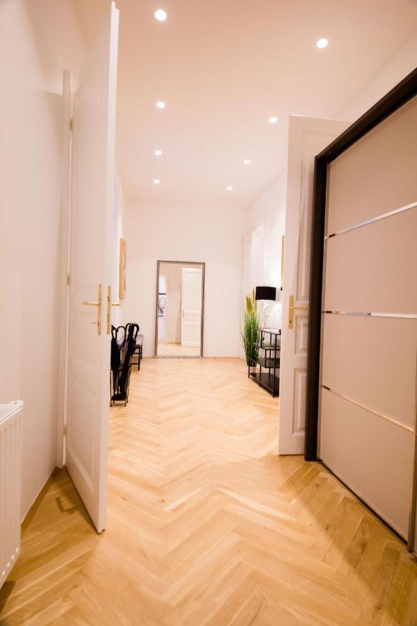 Studio Apartments Opera - Mai'S Apartments Wien Ngoại thất bức ảnh